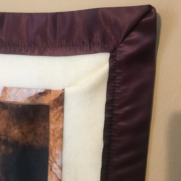 Horse Wall Tapestry/Throw 30x 48 Multipurpose - Picture 6 of 16